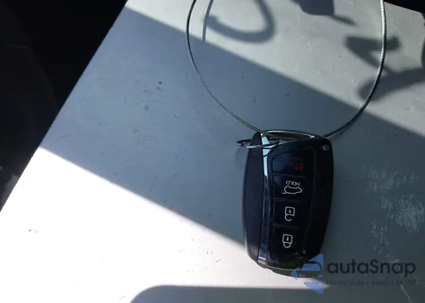 2017 Hyundai Santa Fe Sport 2.4L from USA, damaged, VIN 5NMZU3LB9HH034850